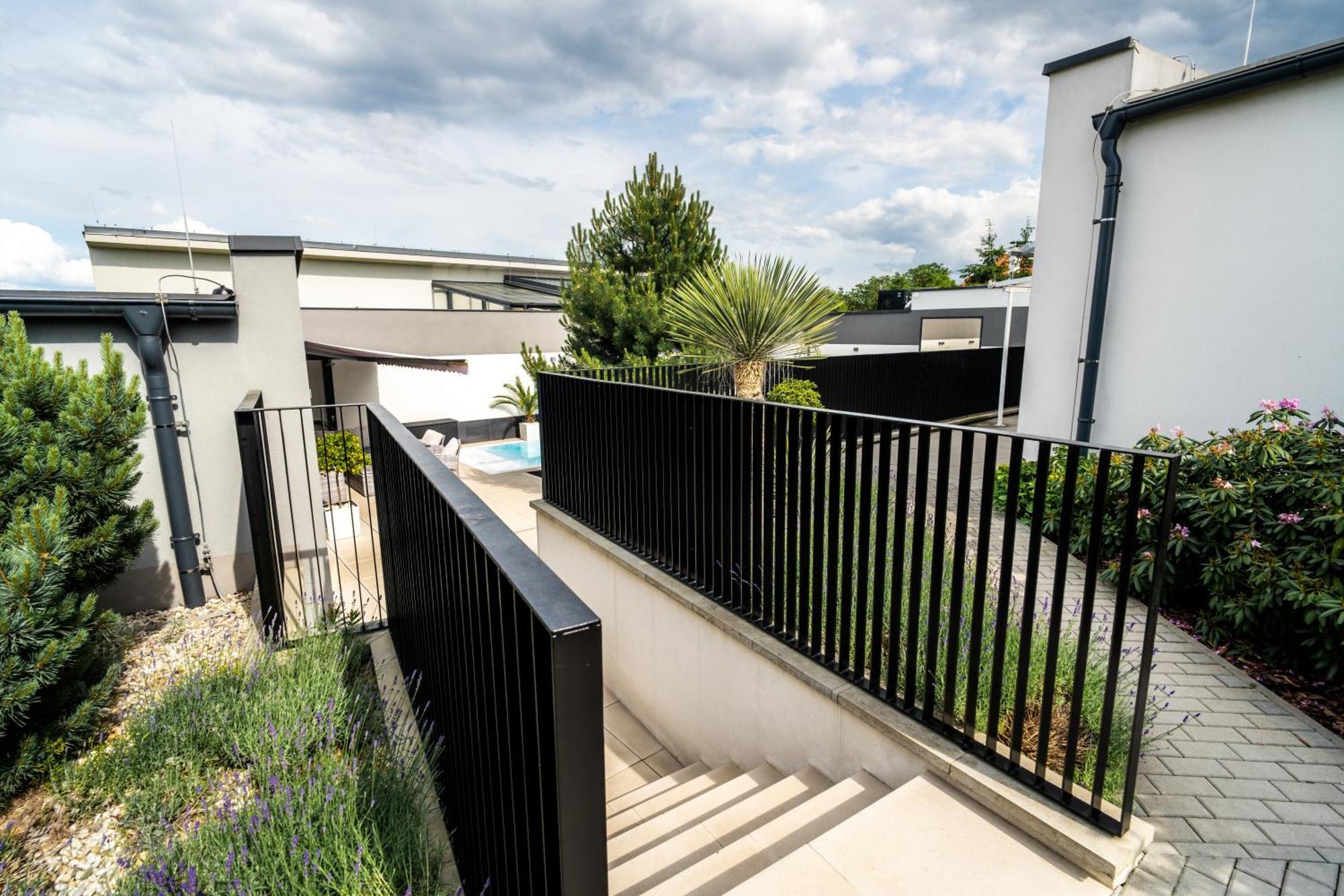 Apartmany Ladná Buitenkant foto