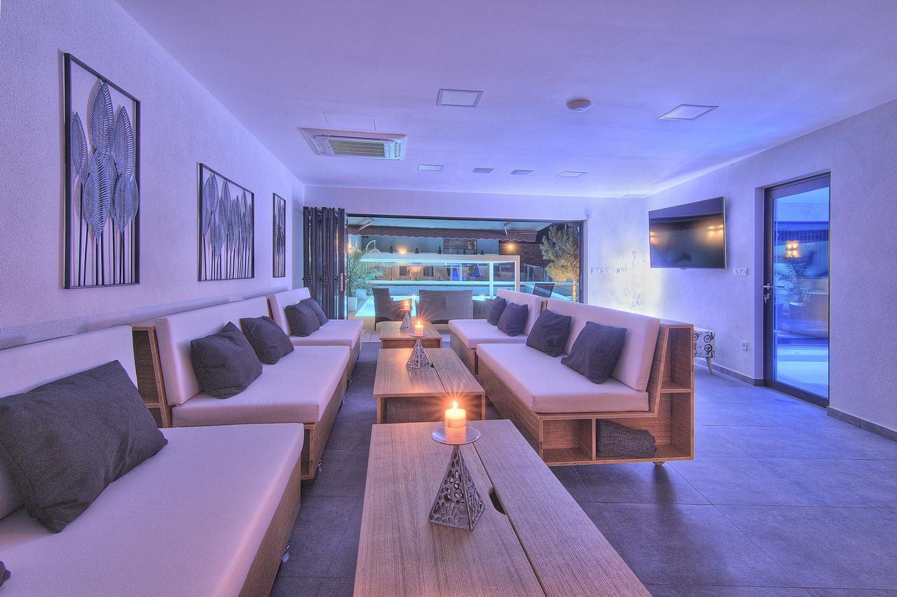 Apartmany Ladná Buitenkant foto