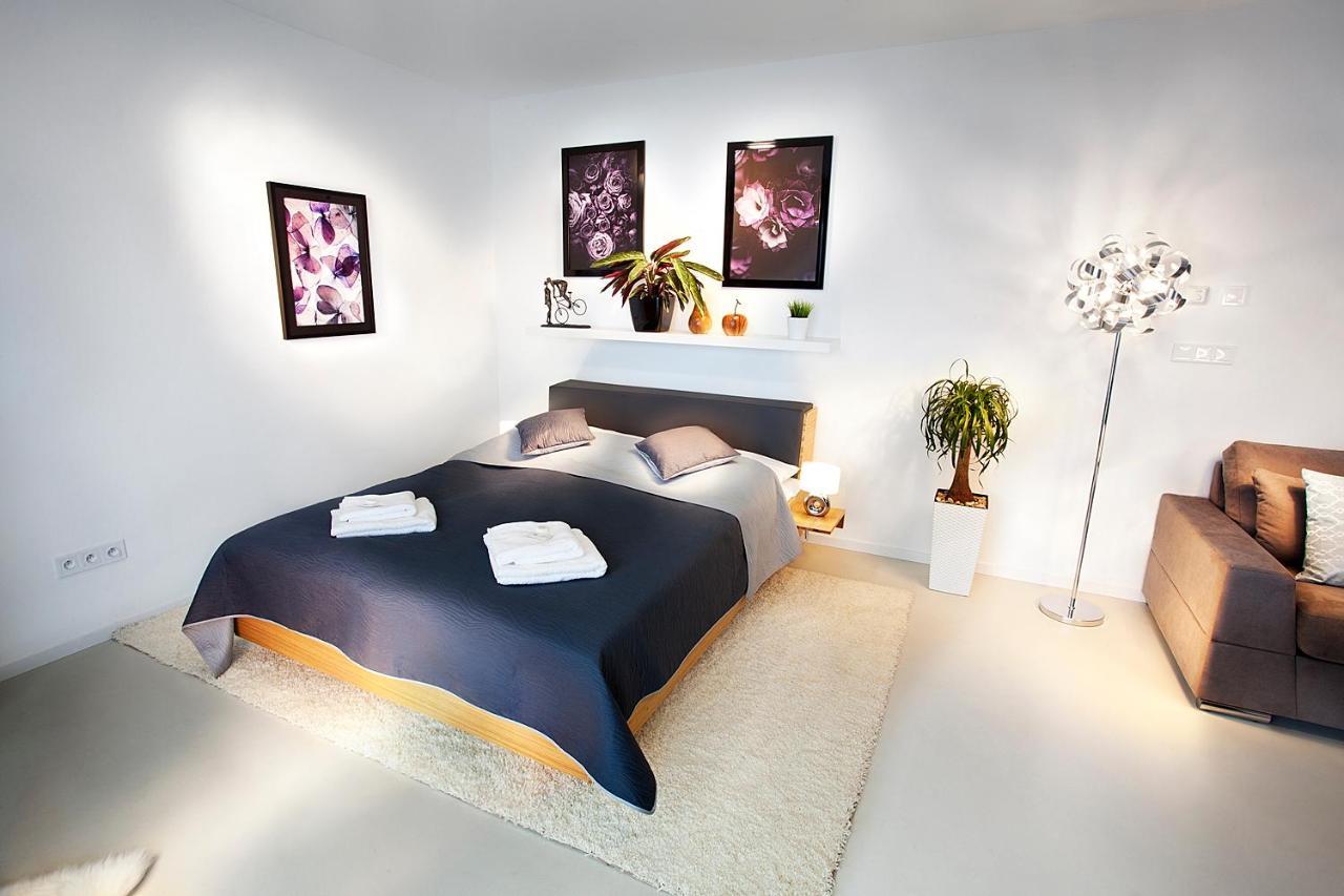 Apartmany Ladná Buitenkant foto